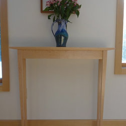 Tall accent table - Maple - Side Tables And End Tables