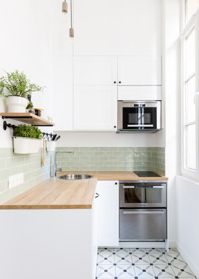Scandinavian Kitchen by NEVA Architecture Intérieure - Interior Design