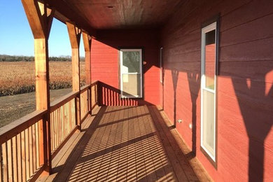 Inspiration for a porch remodel in Wichita