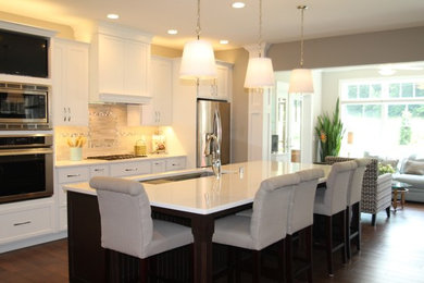 Example of an arts and crafts home design design in Other