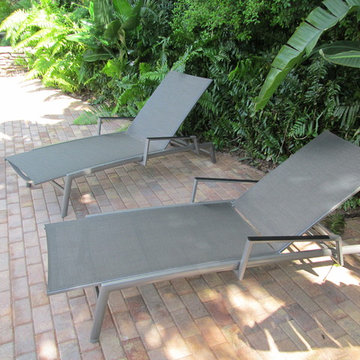OUTDOOR CHAISES