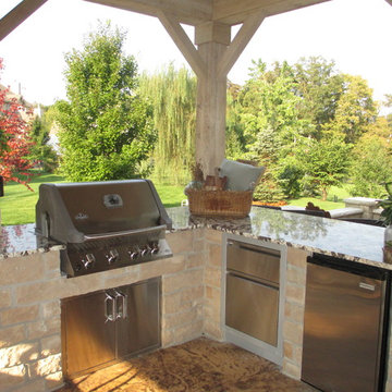 Outdoor Kitchens, Grills, and Refrigerators