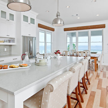 White Beach Kitchen