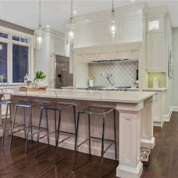Lakeview Traditional