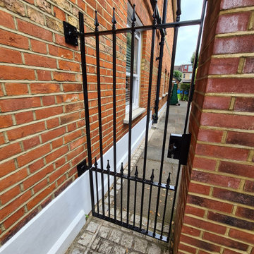 Metal railing restoration in Wimbledon SW20