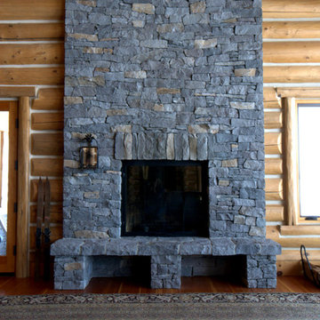 Log Home on the Lake