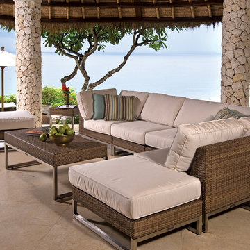 Outdoor Wicker Ottoman (Sectional)