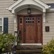Entryway/Overhang