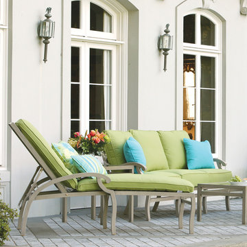 Outdoor Chaise Lounge