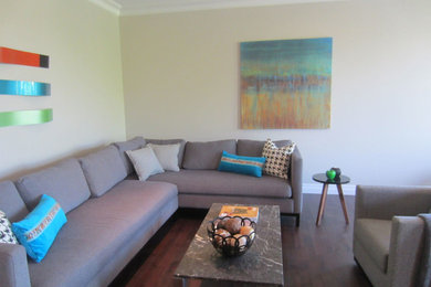 Minimalist living room photo in London