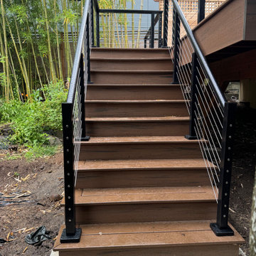 Bellevue Low-Maintenance Modern Deck