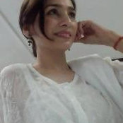 Zarmina Durrani's photo