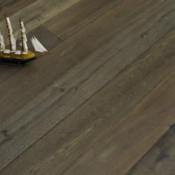 Ch&acirc;teau Capri (Reactive Stained, European Oak) - 床材