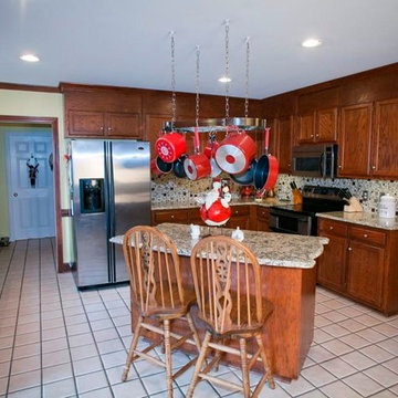 Santa Cecilia Light Granite