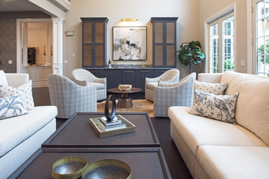Inspiration for a timeless living room remodel in New York