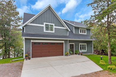 Craftsman exterior home idea in Minneapolis