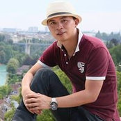 Alex Lin's photo
