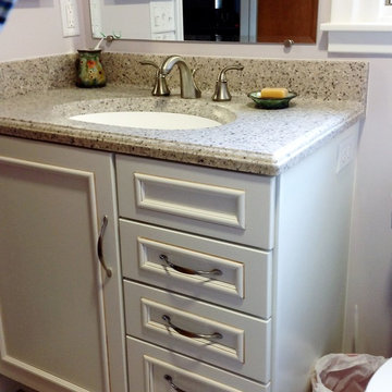 Cottage Modern Bath Makeover