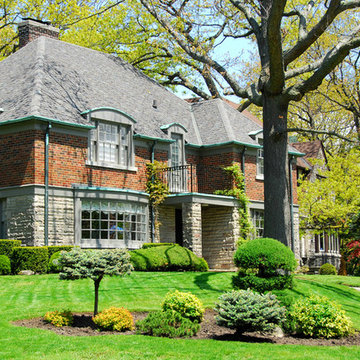 Paver Walks, Stone Pillars, Retaining Walls, Natural Stone, Outdoor hardscapes,