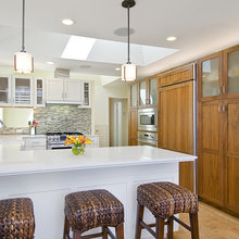 Kitchen - functional hallway