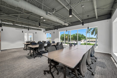Trendy home office photo in Miami