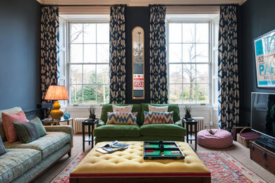 Inspiration for a living room in Edinburgh.