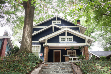 Example of an arts and crafts exterior home design in Atlanta