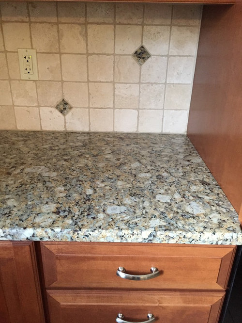 Paint color for busy granite