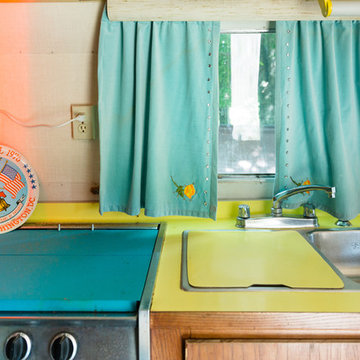 My Houzz: Eclectic Vintage Charm in a Family's Texas Farmhouse