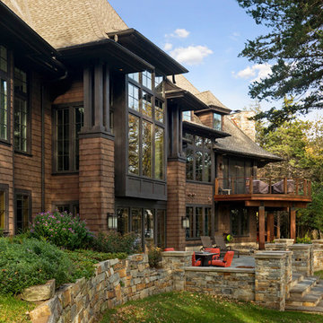 Lake Country House