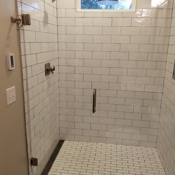 LUXE Wedgewire Linear Drains