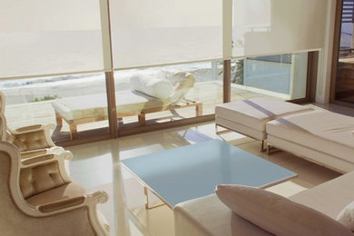 Living room - transitional living room idea in Los Angeles