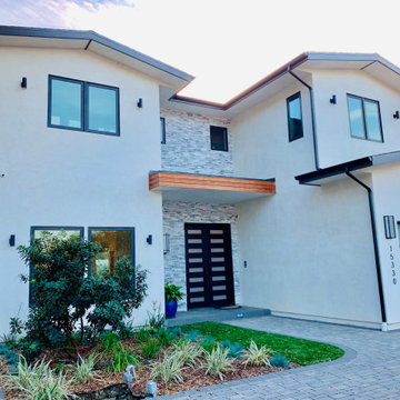 Flat face - Modern rain gutters Tarzana