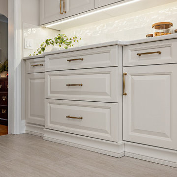 Showplace EVO Kitchen Channing in Heron Plume and Bathroom Concord in White II