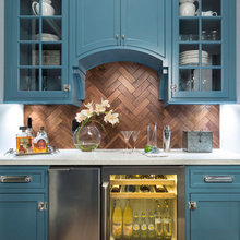 Bar in dining Room
