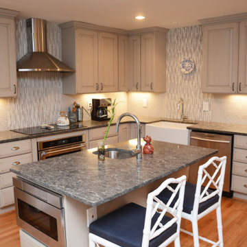 McLean, VA Quartz Kitchen Countertops