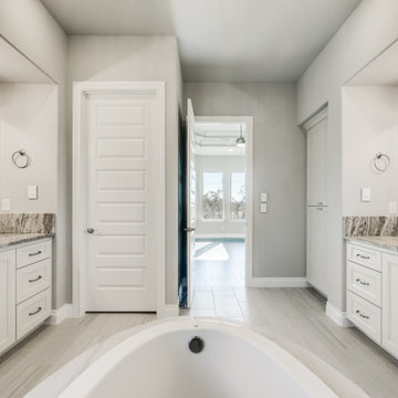 Transitional: 3,069 ft²/4 bd/3.5 bth/1ST