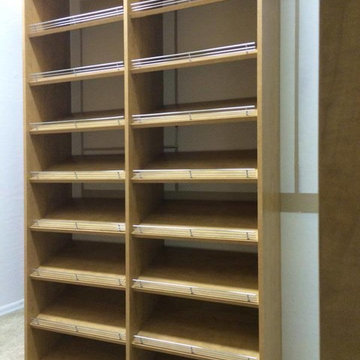 Closet, shoe rack