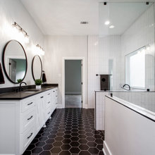 Waukee Master Bath