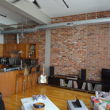 Industrial Loft: Antique Brick wall