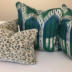 Self-Welt and Knife Edge Pillows - Decorative Pillows