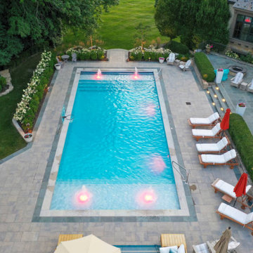 Barrington Hills, IL Custom Pool, Spa and Outdoor Living Spaces
