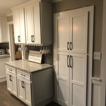 Simple Shabby Chic Kitchen