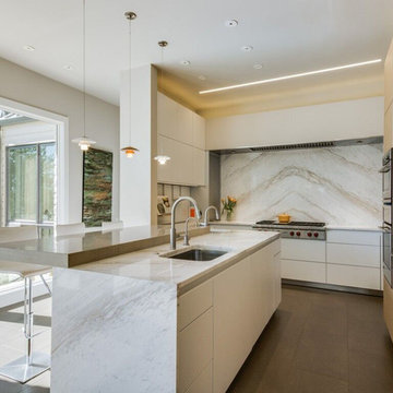 Crema Calacatta Kitchen