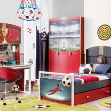 Yuval's room