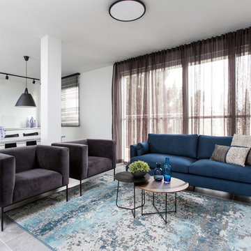 A modern and contemporary Air BnB apartment in Ramat Hasharon, Israel
