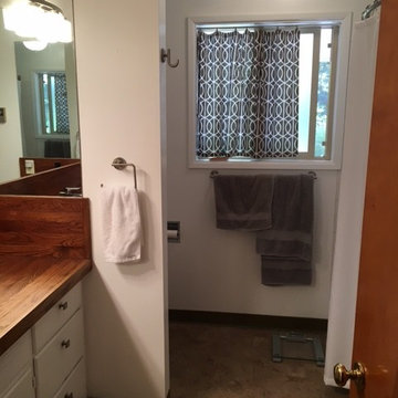 Mid-Century Modern Bathroom