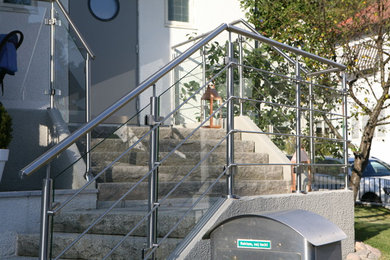 This is an example of a modern entryway in Gothenburg.