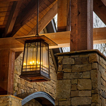 The Definitive Peninsula Lake Lot Home – in The Vineyards