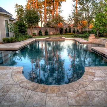 Grecian / Roman style pool 2 with spa - leh